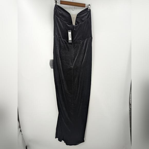 NWT LULU'S My Dream Come True Velvet Strapless Maxi Dress - Picture 6 of 8